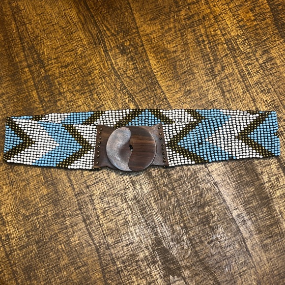 Accessories - Blue and White Beaded Belt with Wooden Buckle